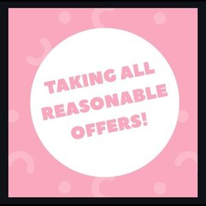 🎈🎉MAKE ME AN OFFER 🎉🎈